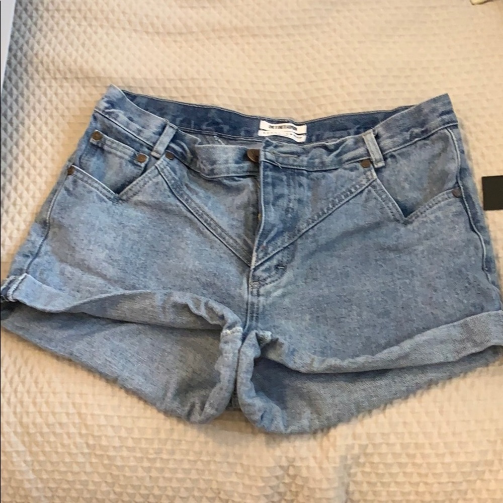 One teaspoon shorts